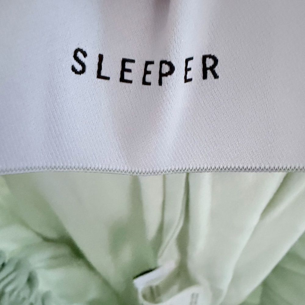 Party Pajama Pants with Detachable Feathers in Mint
SLEEPER size small - Picture 6 of 10